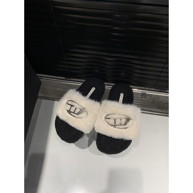 Dép Bông Thẳng Tóc Đôi Mùa Thu Dày Dặn Ấm Áp ~  Cho Nữ Dễ Phối Đồ Đi Ngoài Trời