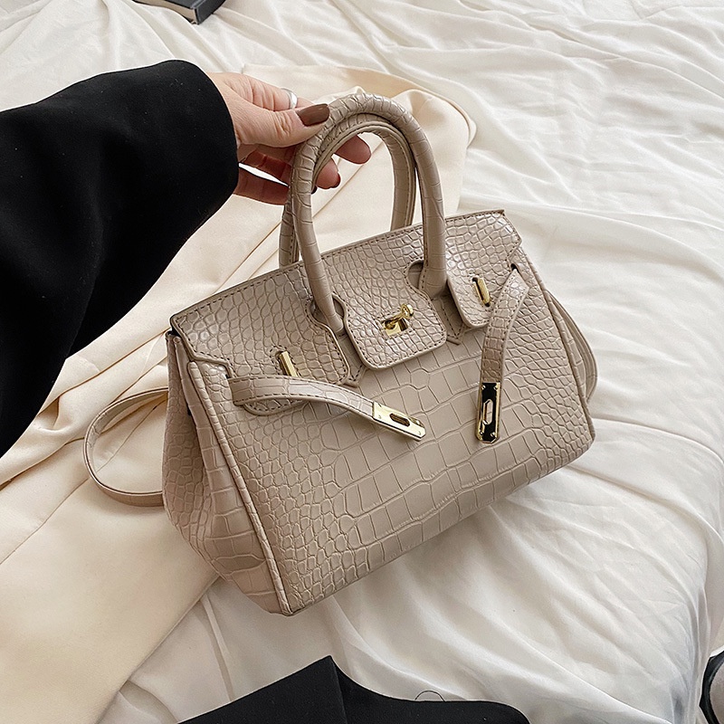 Túi Đeo Chéo Thời Trang 2023 Chất Lượng Cao Cho Nữ