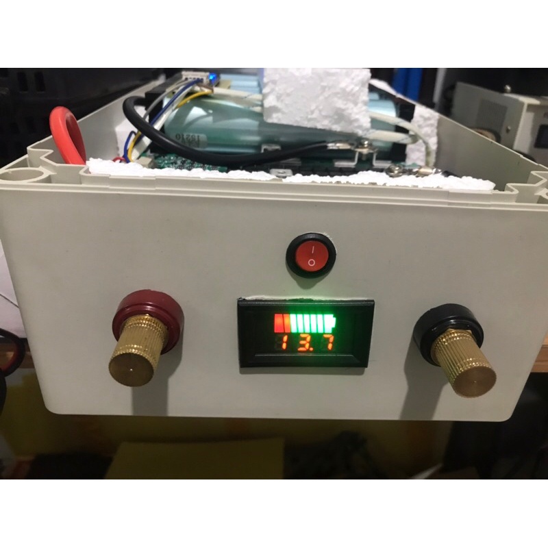 bình pin lithium 60ah 12v gồm 16 cell pin 33140 mạch BMS4S 150A mạch cân bằng chủ động 1,2A sạc kẹp 10A