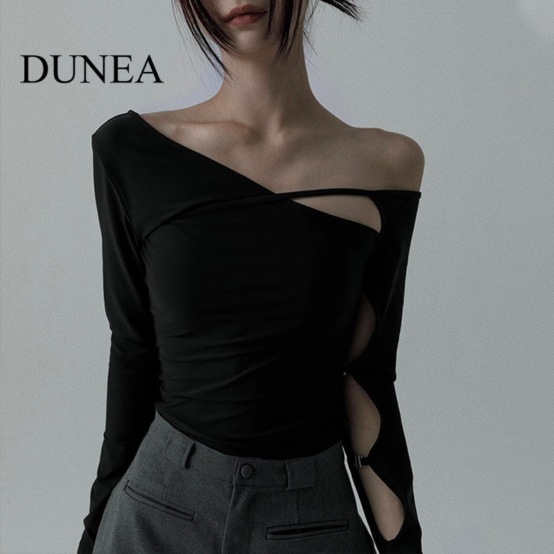 Áo thun dài tay đeo vai nữ DUNEA