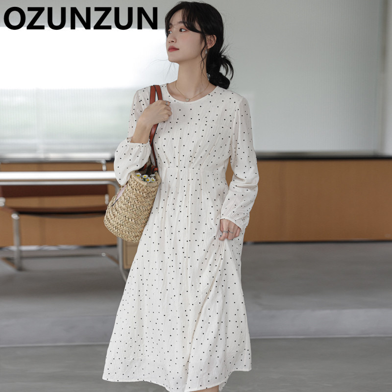 Đầm Trắng Chấm Bi Dài Tay Thời Trang Ozunzun 1523