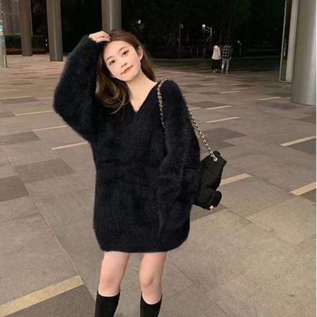 Áo len lông thỏ cổ chữ V trễ vai rộng rãi dài huy hiệu bán trực tiếp tại trung tâm mua sắmdệt kim | BigBuy360 - bigbuy360.vn