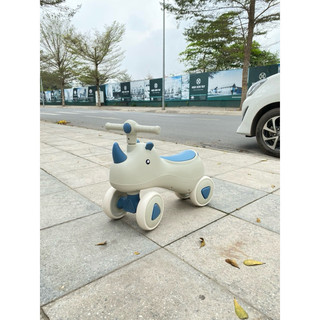 Xe chòi chân cho bé từ 1-3 tuổi - xe chòi chân tê giác