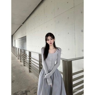 Váy ~ 2023 Bao Bụng Hai Miếng Đẹp Bên Ngoài Mặc Siêu Cổ Tích Slim-fit Sản Phẩm Mới Rad Phù Hợp Với Tay Dài Xuân Thu Top OXNH