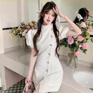 Mùa Hè 2023 Phong Cách Mới Trắng Trái Tim Tình Yêu Kim Cương Nút Slanted Placket Puff Tay Đầm Mới Phong Cách Trung Hoa Sang Trọng Ôm Hơn Nhìn Váy Ngắn