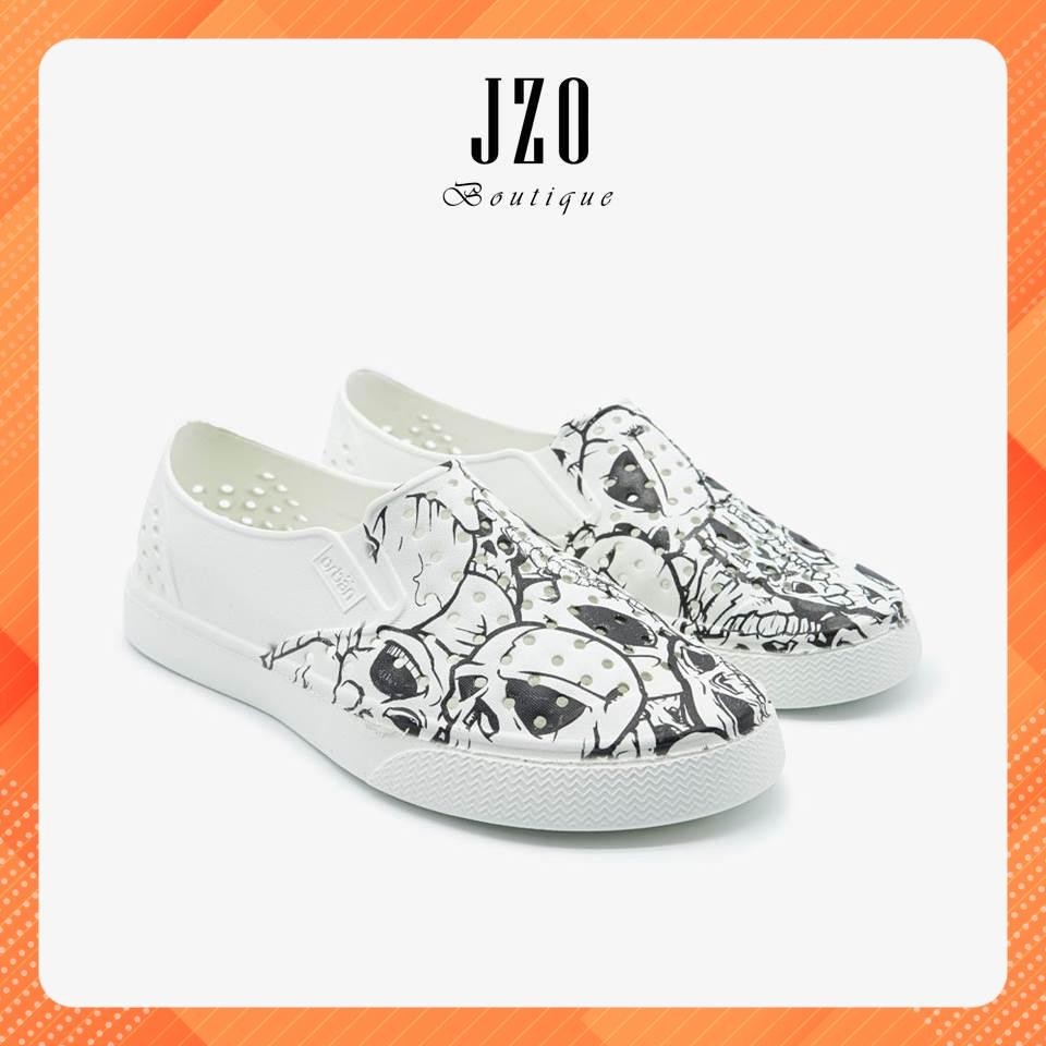 Giày nhựa lỗ nam nữ đi mưa đi biển-Chất liệu EVA siêu nhẹ chống nước Urban Footprint D2201-Skull Trắng đen
