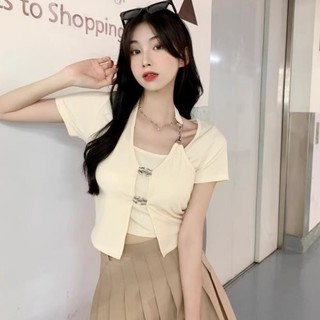 Size Lớn Giả Hai Mảnh Dây Cổ Ngắn Tay Áo Thun Nữ Thiết Kế Mùa Hè Ngắn Top Hợp Thời Trang