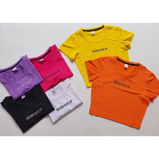 ÁO CROPTOP NEVER GIVE UP NỮ THỂ THAO