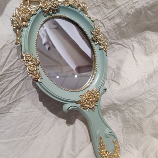 Gương Cầm Tay Baroque Retro Gương Trang Điểm Gương Công Chúa Gương Trang Điểm Di Động Tay Cầm Gương Trang Điểm Một Mặt Gương Học Sinh