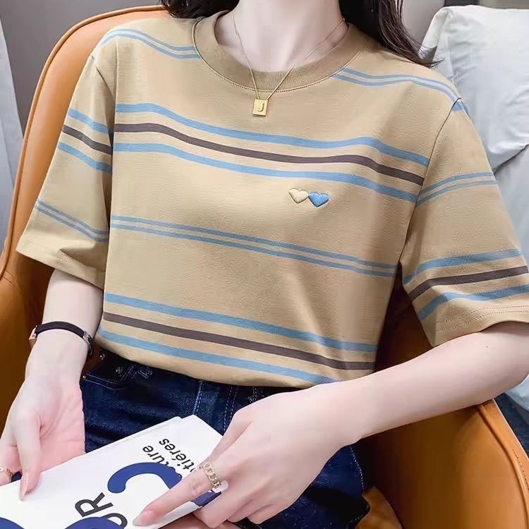 Áo thun ngắn tay sọc nữ 2024 Phong cách mới Phong cách Hồng Kông Retro sang trọng Top Mùa hè Nữ dáng rộng Quần áo giảm tuổi mùa hè