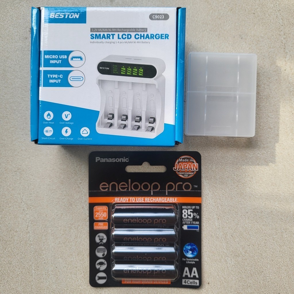 Combo Sạc Pin C9023L BESTON kèm 4 pin AA AAA Eneloop tặng kèm hộp nhựa đựng pin