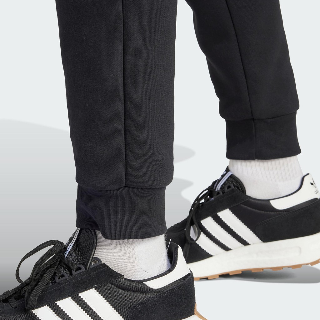 Adidas Bóng đá Quần Ba Lá Essentials Manchester United Nam Đen IK8709