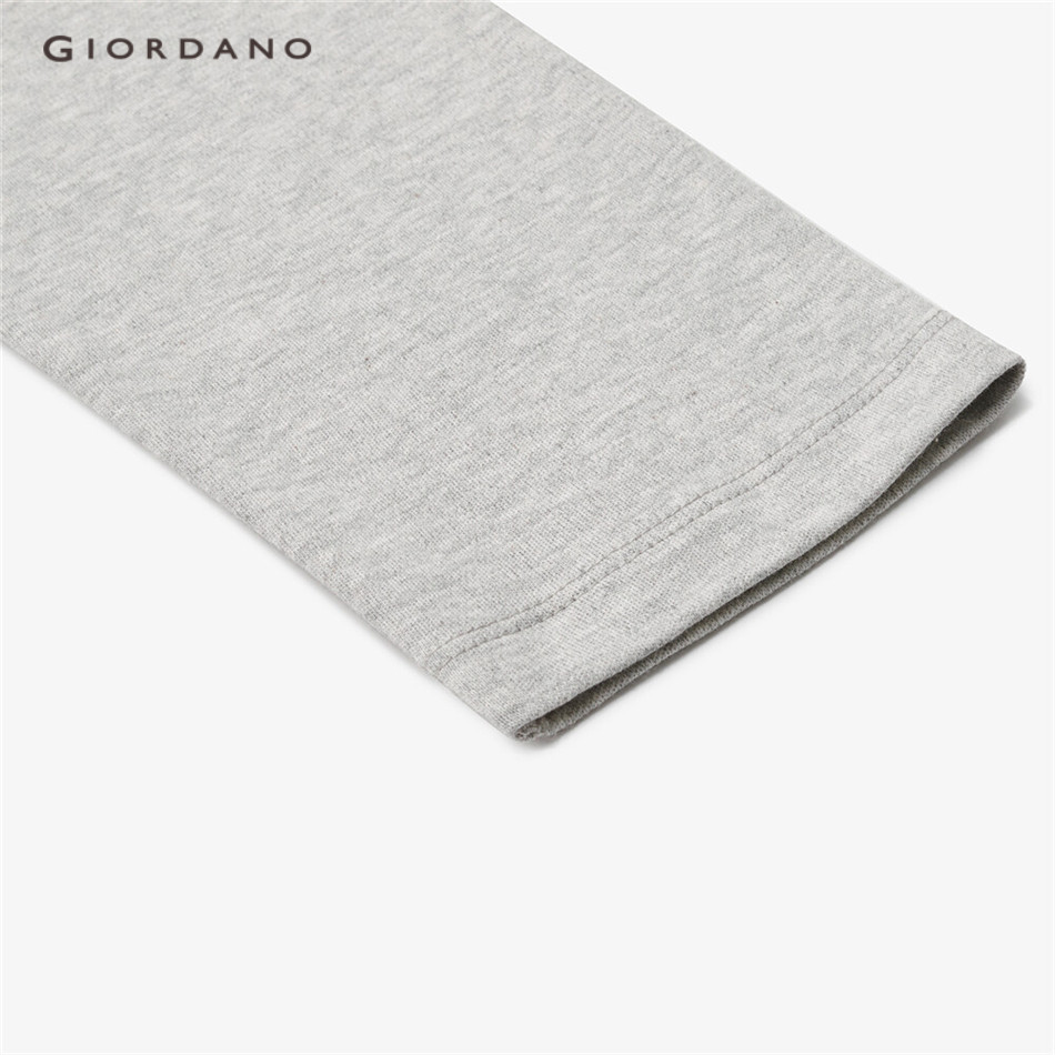 Áo thun polo GIORDANO 05313781 cotton tay dài thêu chữ thời trang dành cho nữ