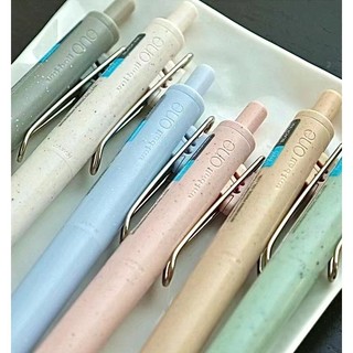 Uni-ball One Feel Serise Gel Pen 0.5 Bút trung tính Làm đẹp cao Đầu đạn dễ thương