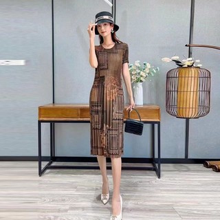 Váy xếp ly Miyake Nữ 2023 Bán chạy xuyên biên giới Đông Nam Á AliExpress Trung dài in hình Ple