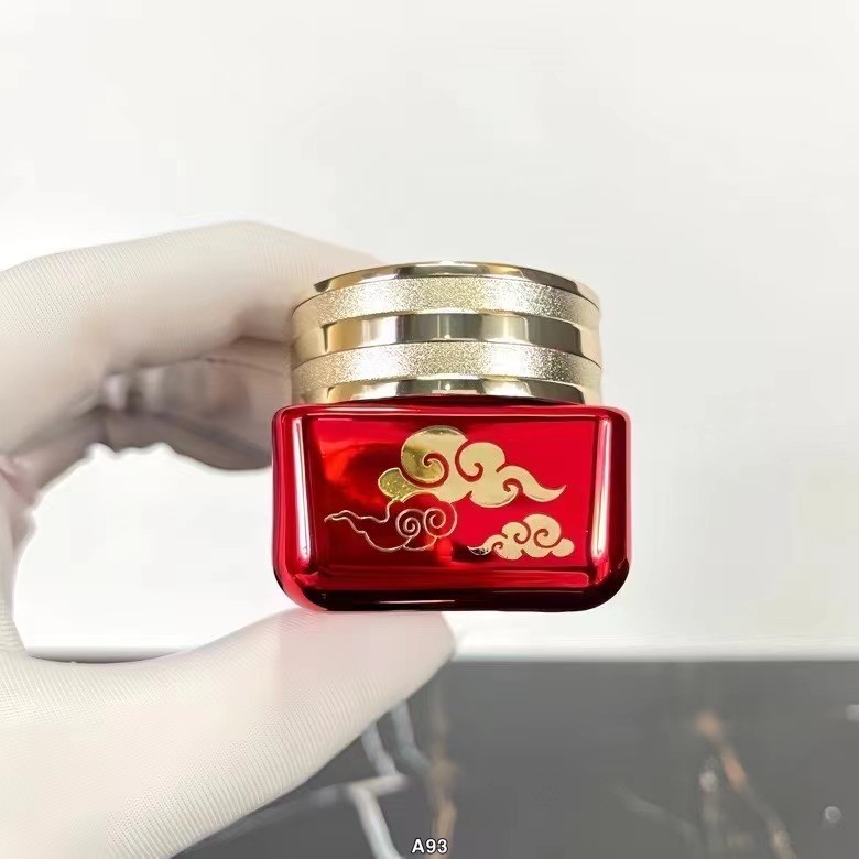 Estee Lauder Dragon Year Phiên bản giới hạn Kem dưỡng mắt chống ánh sáng xanh Sửa chữa Kem dưỡng mắt chống lão hóa 15ml