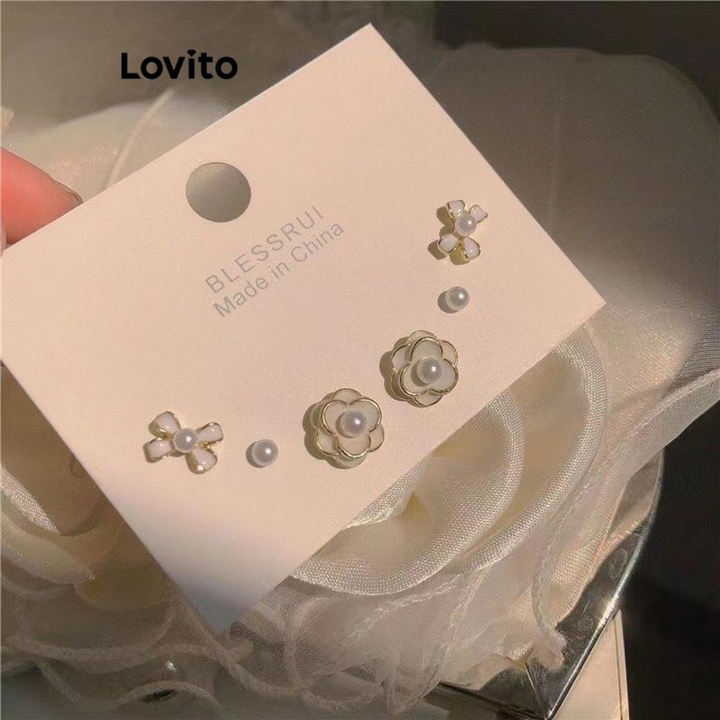 Lovito Bộ hoa tai ngọc trai hoa trang nhã cho nữ LFA14647