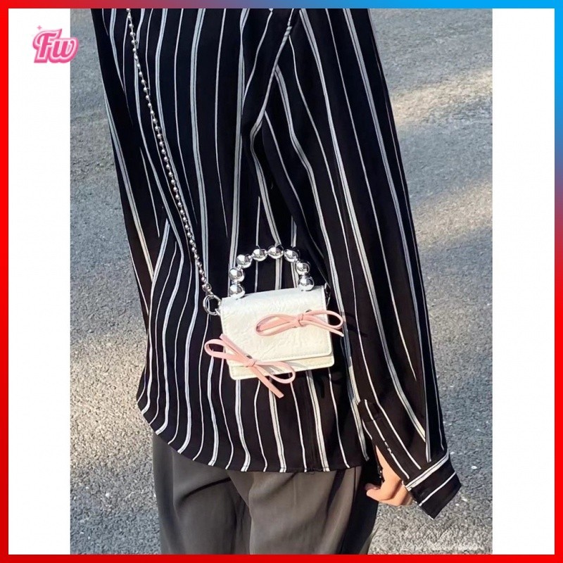 Túi Đựng Tai Nghe Dây Xích Mini Đính Nơ Màu Đen / Hồng Xinh Xắn