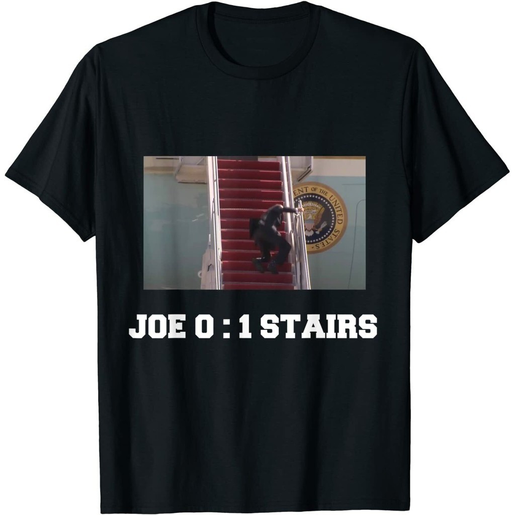 2024 waffle Cho Bạn Bè Joe Biden Rơi Cầu Thang Joe Vs Cầu Thang Ngộ nghĩnh Chính Trị Áo Thun xs-3xl