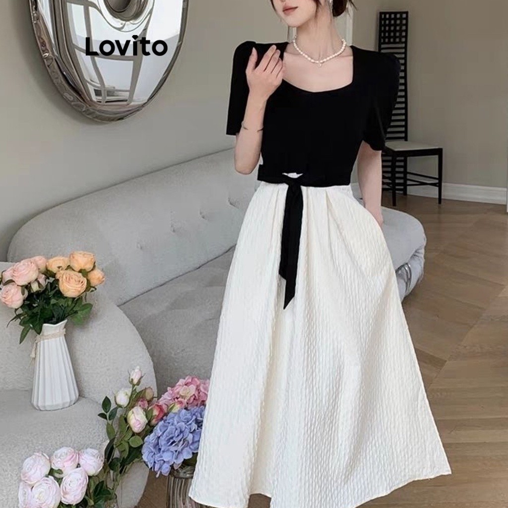 Đầm Lovito cổ vuông tay phồng ghép nối màu sắc đường khâu đính nơ trước màu trơn boho cho nữ LNE17110 (màu đen và trắng)