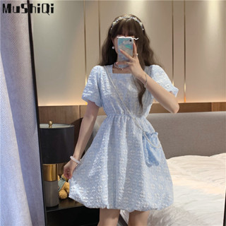 Váy nữ kiểu Pháp cổ vuông tay phồng Váy chữ A ngắn tay phong cách rừng ngọt ngào mới