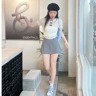 Áo thun nhún eo cộc tay ren hoa nổi đính nơ kèm quây trong 168.fashion A1204