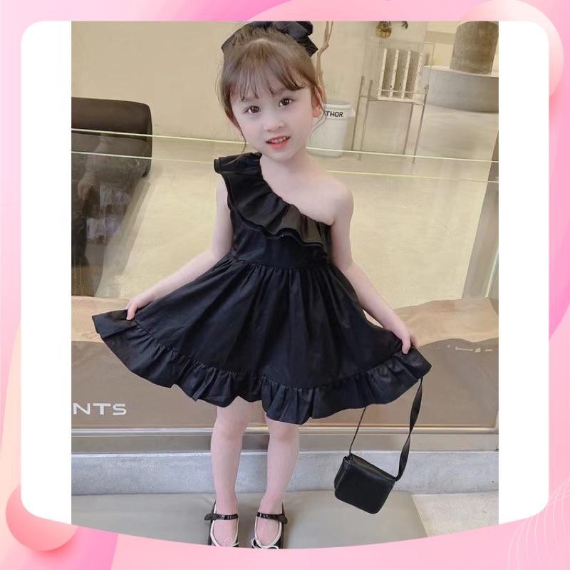 Xả Váy đầm đen lệch vai cho bé gái