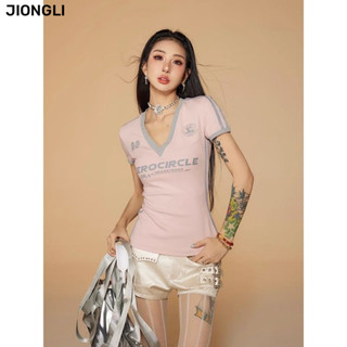 JIONGLI áo croptop áo thun nữ babytee Cổ điển Thể thao Dễ thương Cute WCS2430A6L 11Z240313
