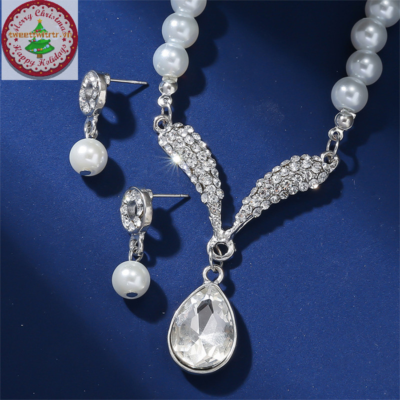 Trtr Đơn Giản Vintage Giả Ngọc Trai Vòng Cổ Bông Tai Trang Sức Hai Mảnh Bộ Dành Cho Nữ Tính Khí Nhiếp Chính Pha Lê Phụ Kiện Cưới VN