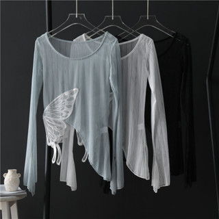 Áo thun lưới nữ mới không đều mỏng tay dài xẻ tà