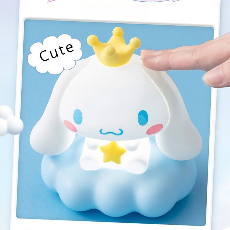 [Đèn ngủ LED] MINISO Sanrio Kuromi Sweet Dream Các bức tượng hành động Hoạt hình dễ thương Cinnamoroll Mô hình búp bê mềm Máy tính để bàn Xe hơi Effigy Đồ chơi trang trí Quà tặng sinh nhật cho trẻ em