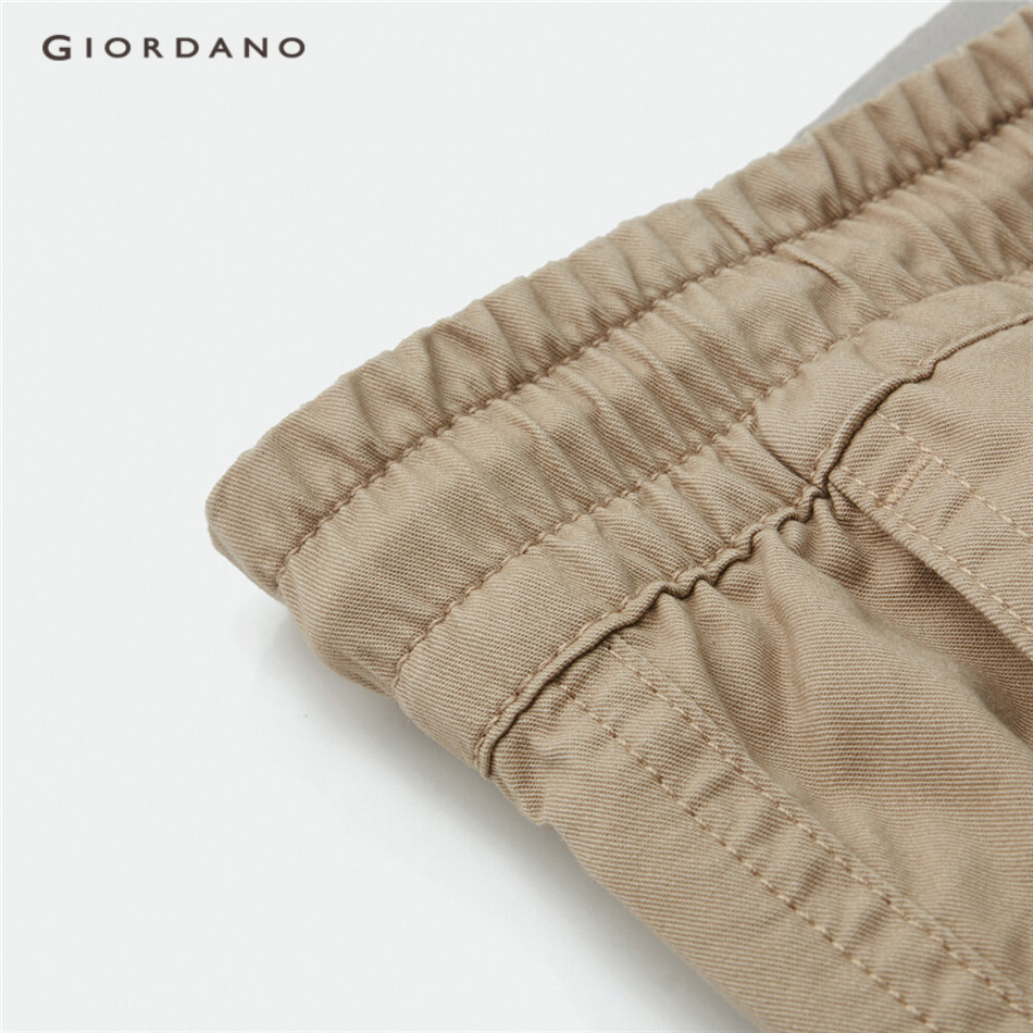 Quần dài GIORDANO 01123064 chất thun cotton nhẹ cho nam