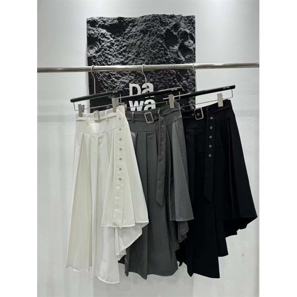CHÂN VÁY DÀI XẾP LY XÉO TÀ KÈM BELT VẢI