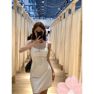 Bm Dây Đeo Đầm Nữ Maillard Pure Desire Gợi Cảm Trắng Ren Nhỏ Hoa Trắng Tinh Khiết Desire Phong Cách Mới Ôm Phù Hợp Với Váy