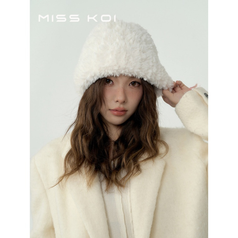 Misskoi  Mũ Len Dệt Kim Màu Trắng Sữa Phong Cách Mới Mùa Thu Đông Ấm Áp Che Mặt Dành Cho Nữ