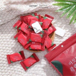 Khăn Giấy Nén Rửa Mặt CozyMint tiện lợi mang theo khi đi công tác du lịch xa, với thiết kế nhỏ gọn dễ sử dụng