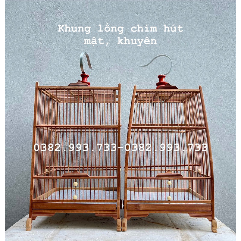 Khung lồng chim hút mật, khung lồng chim khuyên, ốc mít chất liệu trúc đỏ form vuông cửa báng súng