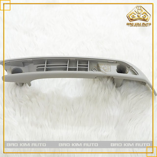 Tay nắm cửa trong Captiva C140 , chính hãng GM