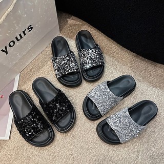 Dép đế dày đính cườm Dép nữ mặc ngoài mùa xuân mùa hè Phong cách mới Thời trang đế bệt Dép đi biển nâng cao