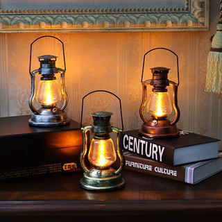 Trang trí sáng tạo retro retro năng lượng mặt trời sân vườn đèn led dầu hỏa đèn lồng di động đạo cụ thanh trang trí nhà cửa ngày lễ nến bầu không khí đèn ngủ
