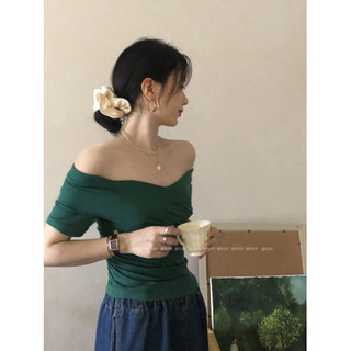 Mùa Hè Mới Sang Trọng Phong Cách Hồng Kông Retro Cổ Ngắn Tay Áo Thun Nữ Tính Khí Hoang Dã Niche Cross Chic Top