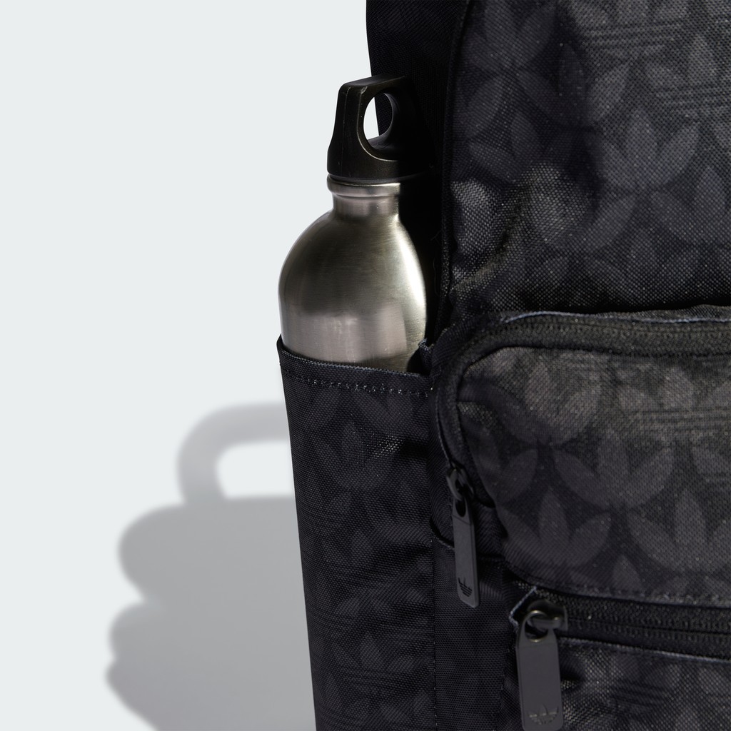 Adidas Phong cách sống Ba Lô Monogram Classic Unisex Đen IJ5052