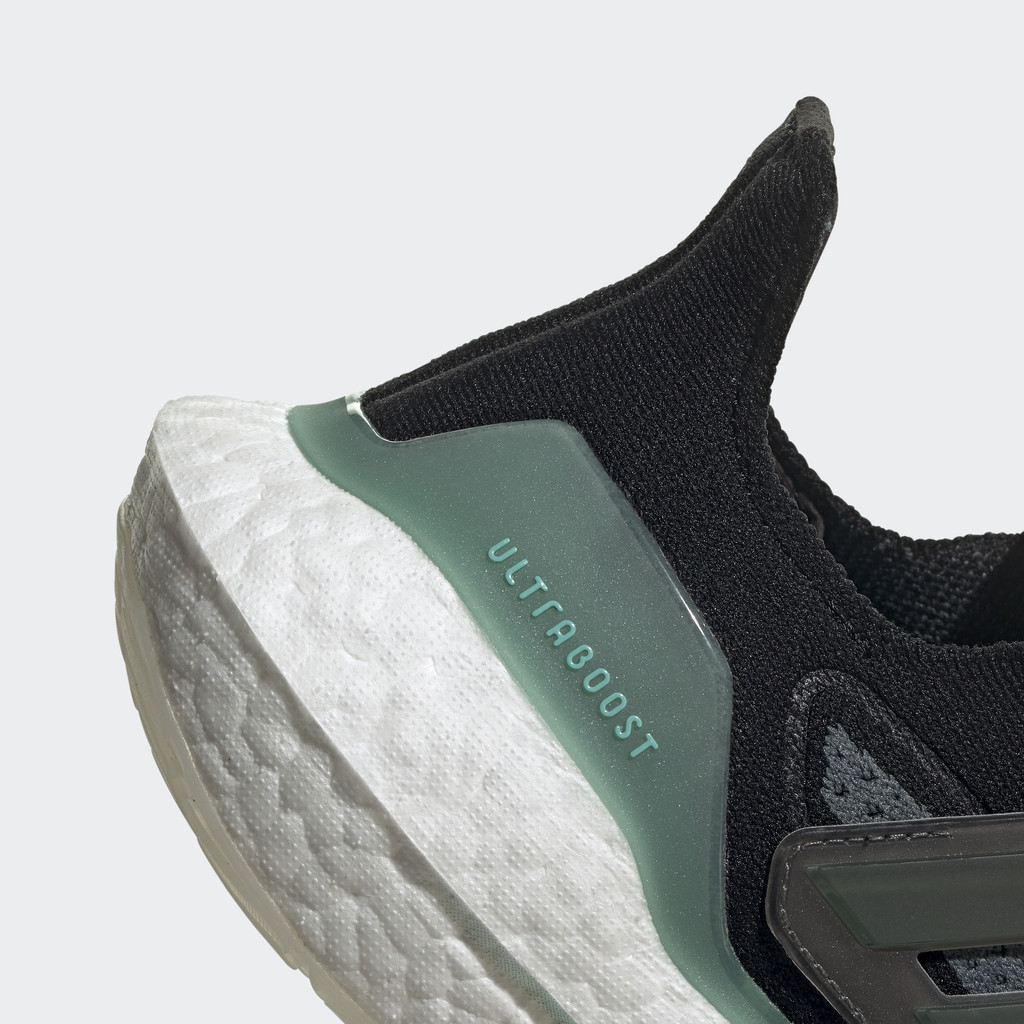 Adidas Chạy Giày UltraBoost 21 Nữ Đen FY0412