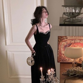 Lót kiểu Pháp Retro cạp cao Sling Hepburn Váy đen