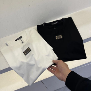 Hàng chất lượng cao dành cho nam và nữ, logo kim loại ngực cotton nguyên chất thời trang và giản dị mới DG, logo cổ áo thun ngắn tay cỡ lớn + thẻ treo