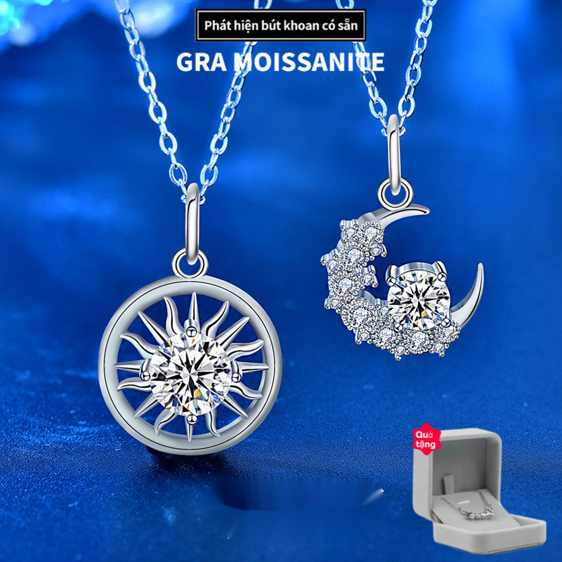 Bộ vòng cổ cặp đôi mặt trời và mặt trăng bằng bạc Moissanite 925 chính hãng Phiên bản Hàn Quốc Quà tặng mặt dây chuyền xương đòn thích hợp cho bạn gái Sinh nhật Quà tặng ngày lễ tình nhân Hộp vòng cổ quà tặng + Chứng chỉ GRA