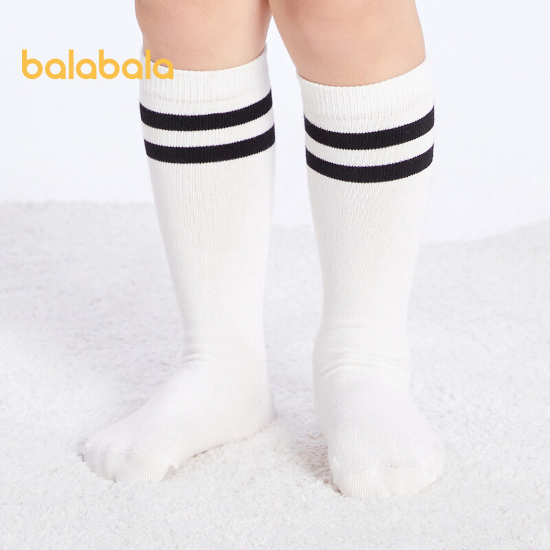 Đôi Vớ Cotton Màu Trắng Đen Dễ Phối Đồ Thời Trang Xuân Thu Cho Bé