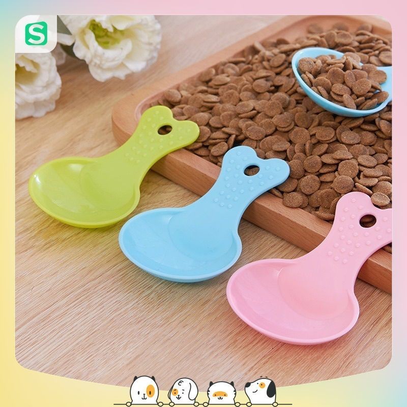 Muỗng xúc đồ ăn cho thú cưng