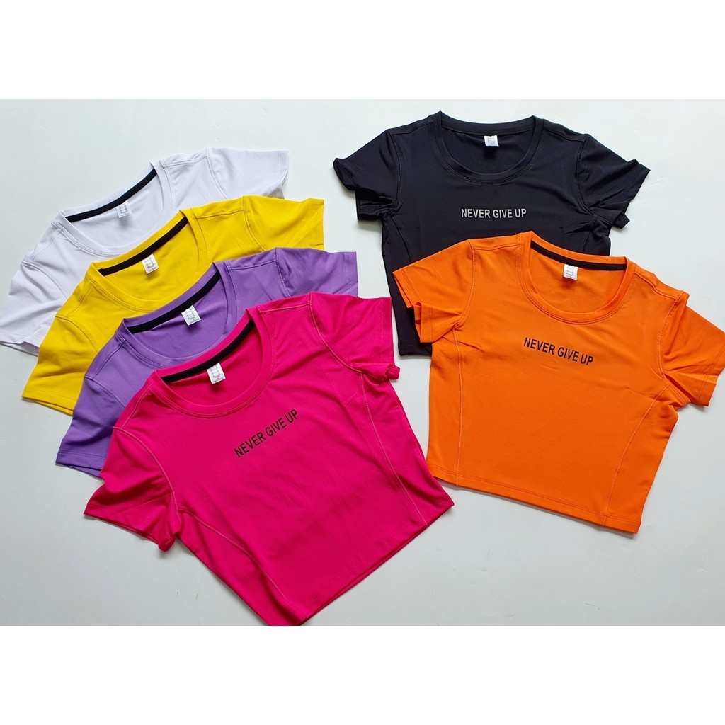 ÁO CROPTOP NEVER GIVE UP NỮ THỂ THAO