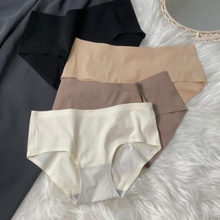 Quần Lót Nữ Chất Su Đúc Lạnh Kháng Khuẩn Không Đường May Mỏng Nhẹ Thoáng Mát - 230204K